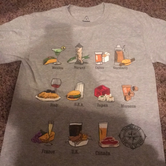 Disney shirt - Picture 1 of 2